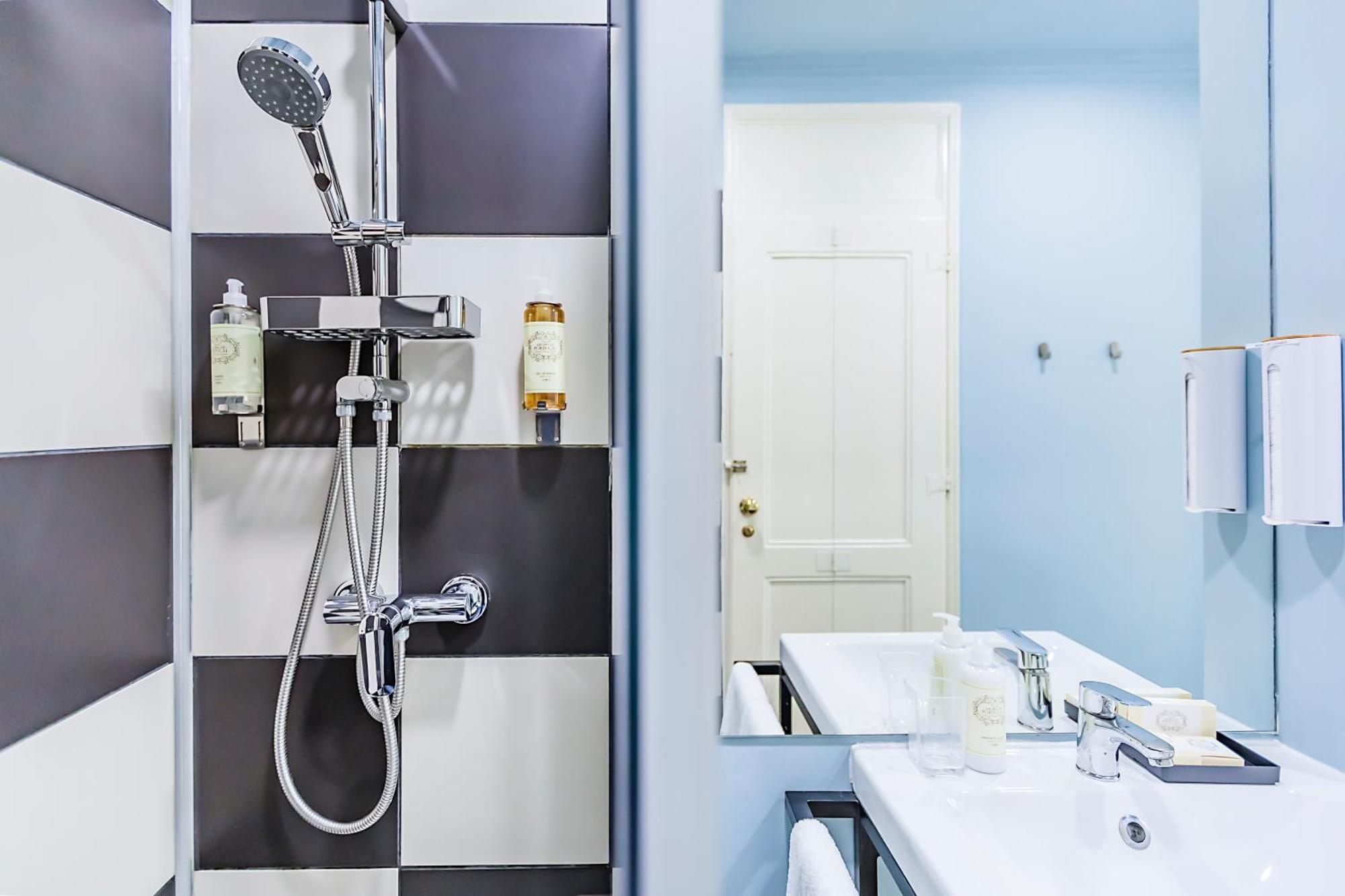 Lr Guest House Lisboa Εξωτερικό φωτογραφία